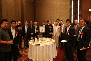 06懇親会1.jpg